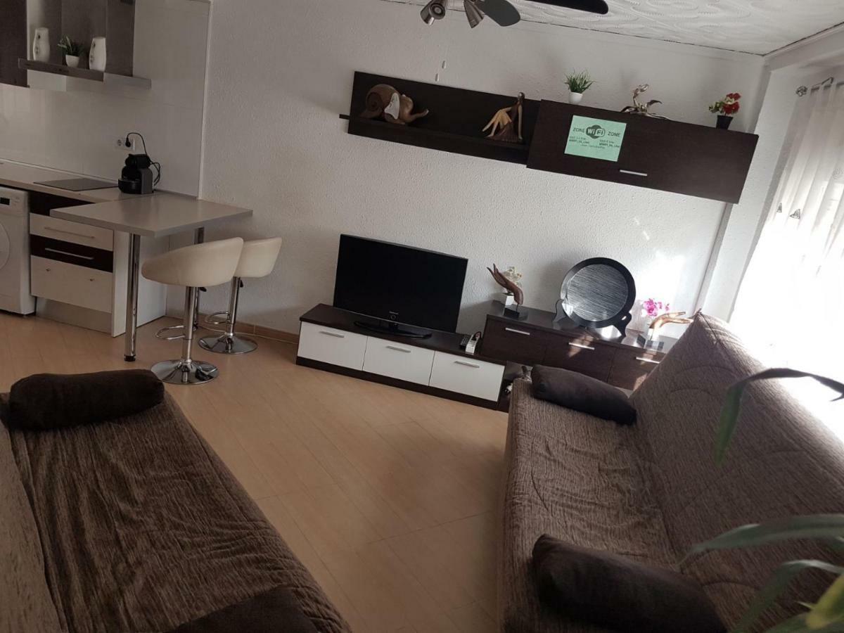 Alojo Patraix Apartamento